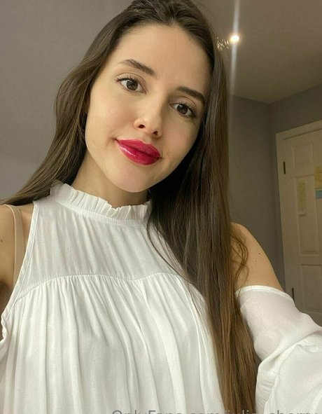 julia cherry onlyfans sex