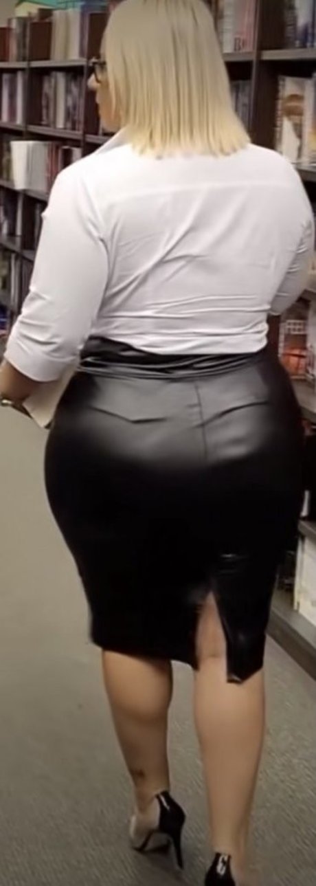 All Things Ely onlyfans porn free