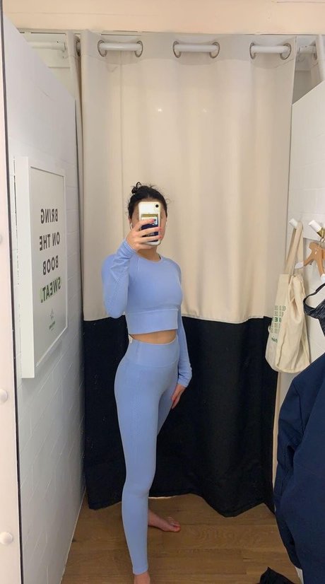 Alison L onlyfans model