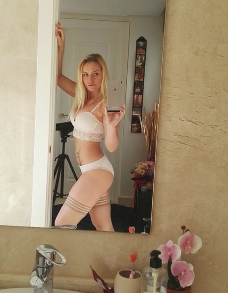 redhead big tits onlyfans art nude shots