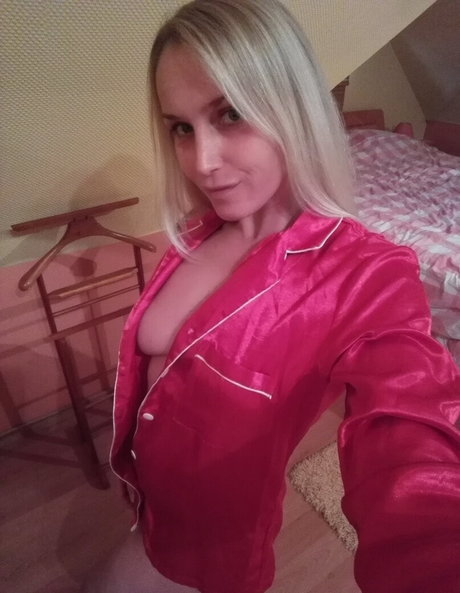 kathianobilixx en onlyfans