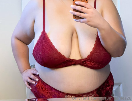 autumnjames28 leaked onlyfans photos