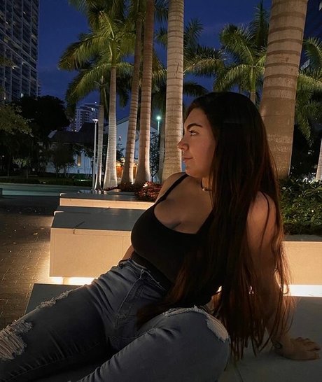 Nicky Nicole onlyfans leakd