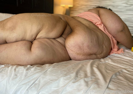 averyssbbw onlyfans content type