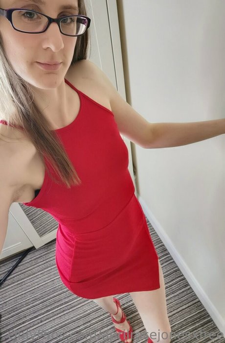 aprilrosejonesxfree onlyfans content type