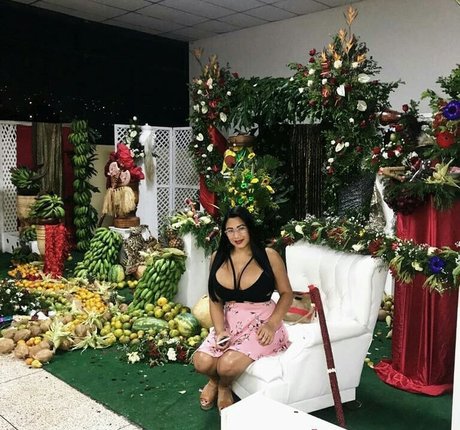 Nohely Guilarte onlyfans model photos