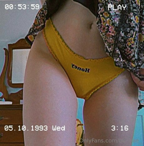 bunbae_ feet onlyfans