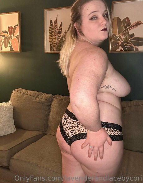 lavenderandlacebycori onlyfans leaked photos