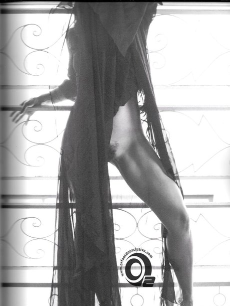 Maria Ribeiro onlyfans model images