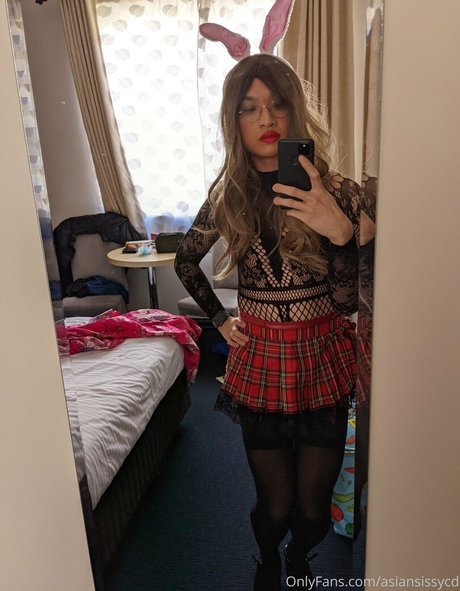 asiansissycd onlyfans leak ass