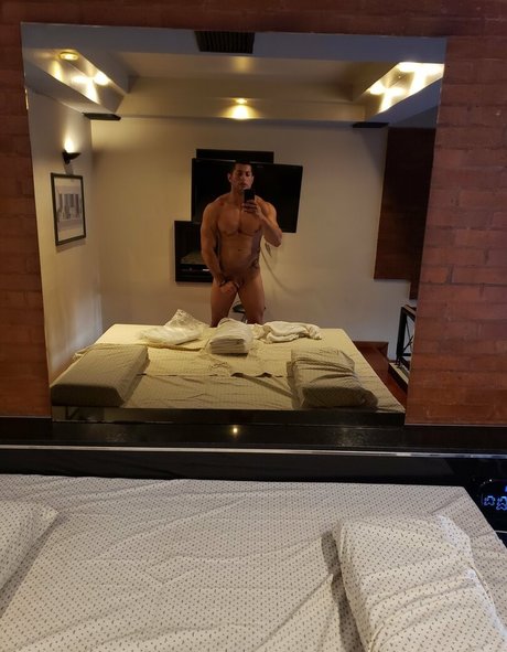 eliseoantoniofree free onlyfans