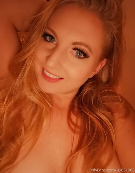 gushinggeegeefree onlyfans leaked photos