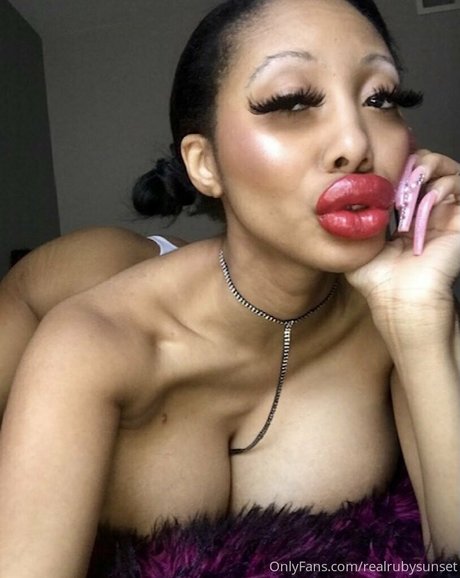 realrubysunset onlyfans leak nude