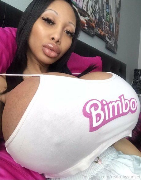 realrubysunset only fans photos