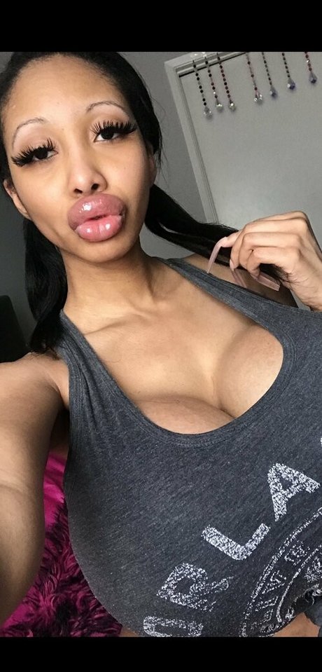 realrubysunset onlyfans leaked tits