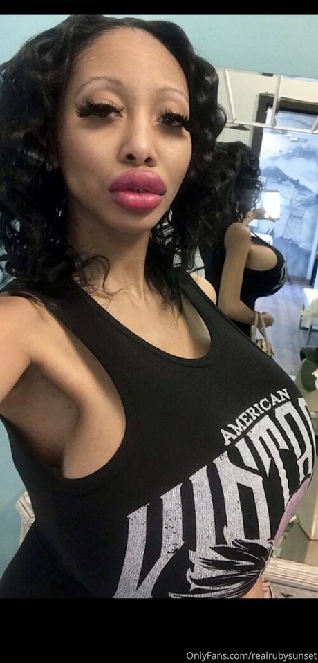 realrubysunset onlyfans sex leaked