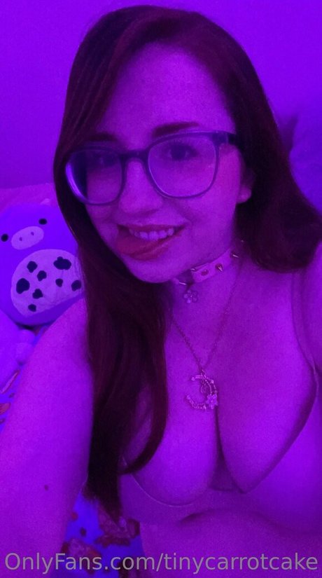 tinycarrotcake tits onlyfans