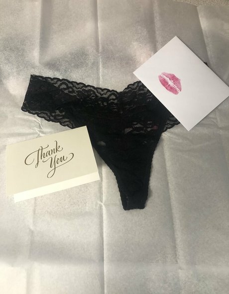 rooxie leaked nude onlyfans