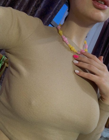 Miraclekity onlyfans model photos