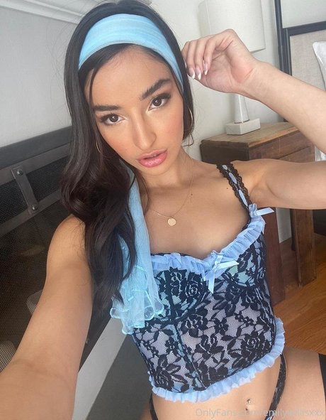 emilywillisxxx only fans leak nude