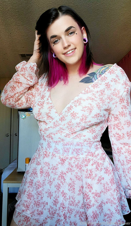 blissfulflower en onlyfans