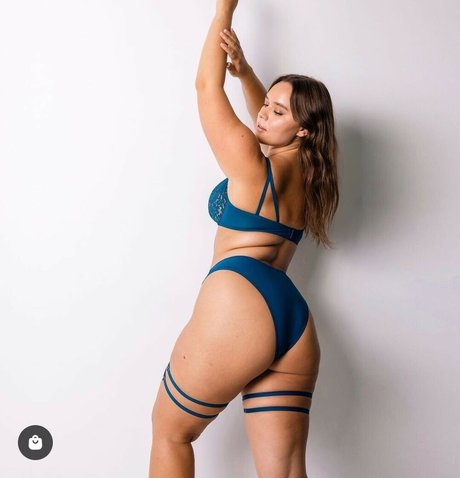 Veneziacruz nude porn onlyfans