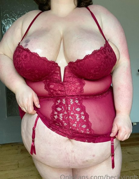 beckyjools onlyfans content