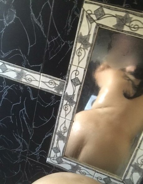 taniacamigrace onlyfans nsfw