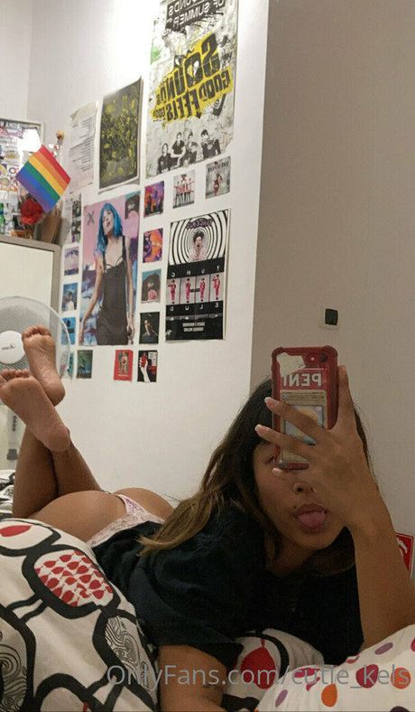 cutie kels onlyfans images