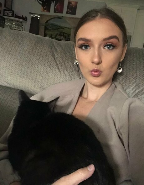 foxyopheliaa leaked onlyfans sex