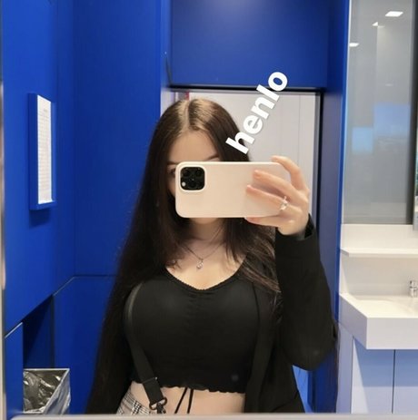 blonde blowjob onlyfans adult artwork