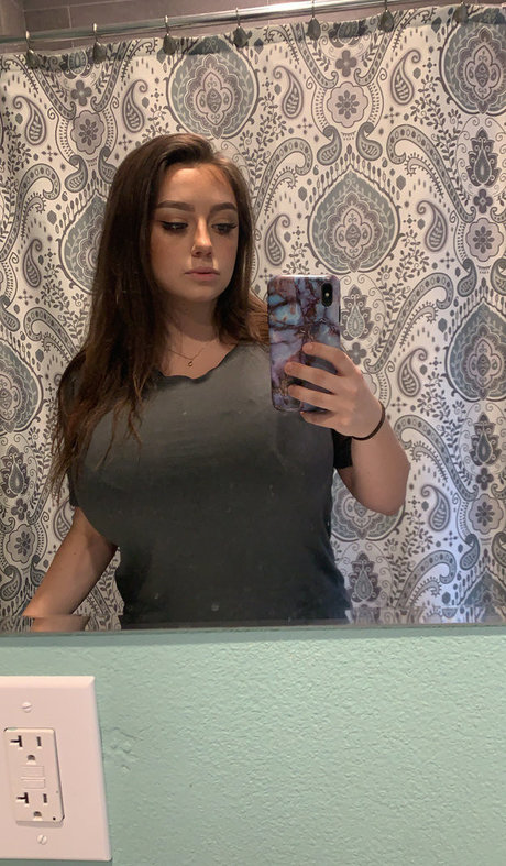 JuicyJade onlyfans pics nude