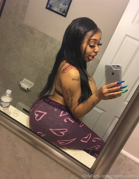Creamyexotica nude onlyfans