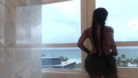 Creamyexotica only fans