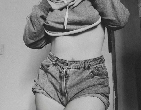 itsmeskylark onlyfans sex leaks