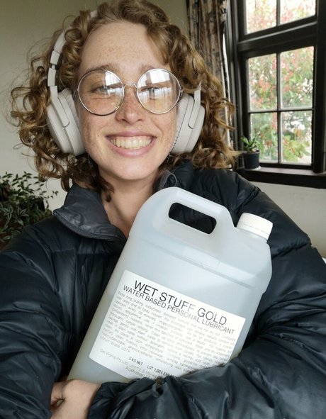 onasinova onlyfans boobs