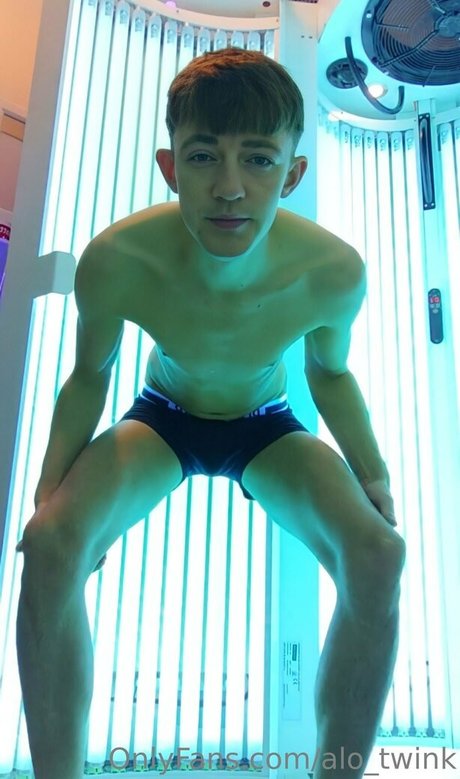 alo twink onlyfans leaks porn