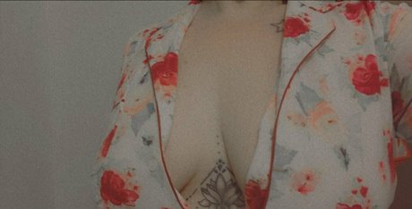 curvyweirdgirl onlyfans exposed