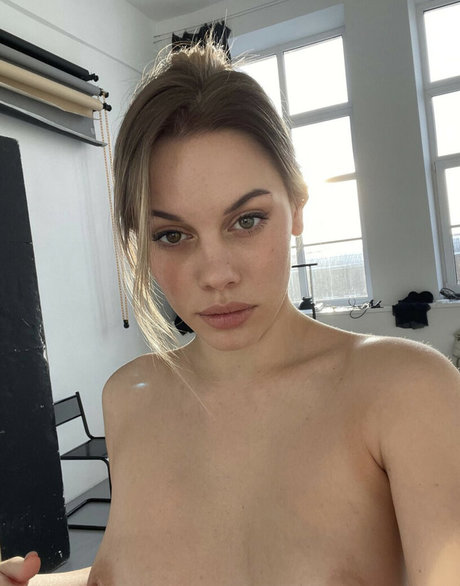 Dari loveyou boobs onlyfans