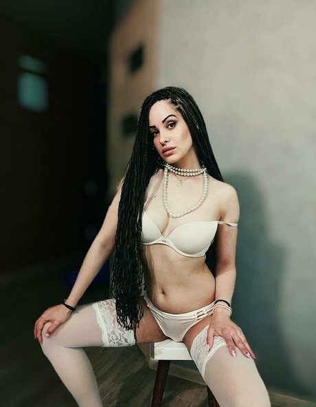 hollyberryy only fans photos