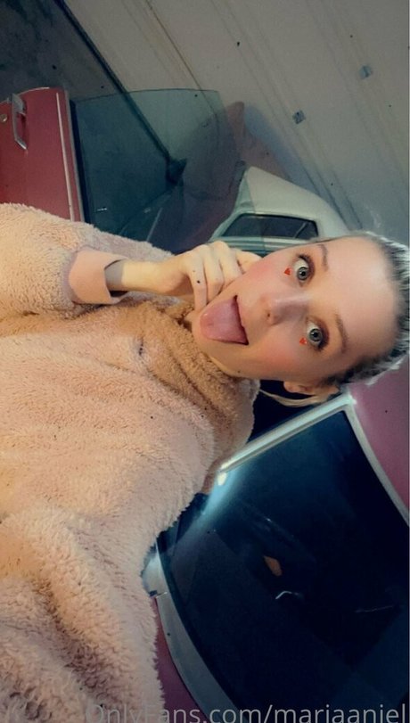 mariaanjel nude leaked onlyfans