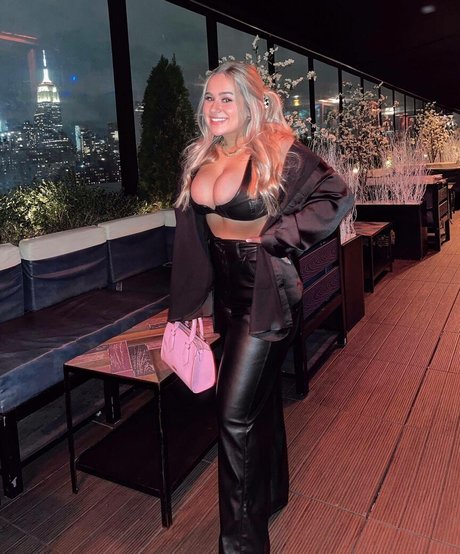 Tatiana Gianacopoulos only fans pic