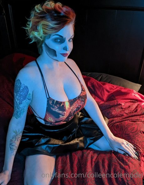 commandingcoquette onlyfans photo