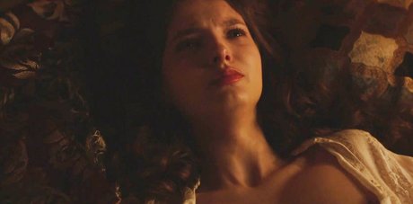 Sara Snadeva is on onlyfans