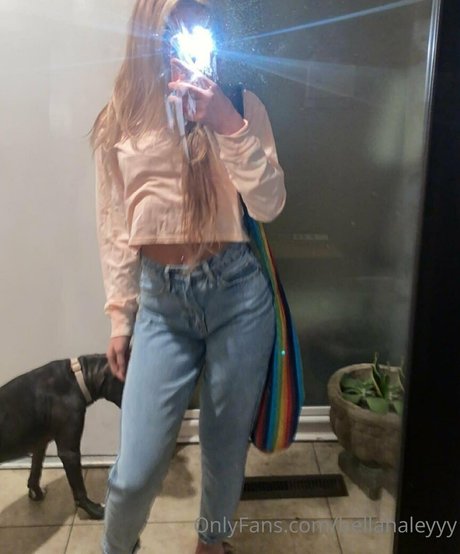 bellahaleyyy onlyfans sex leaked