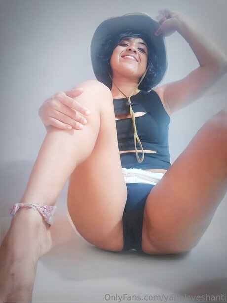 yamiloveshanti naked onlyfans leak