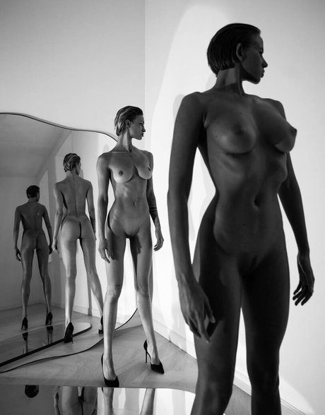 _vialentina_ onlyfans leak naked