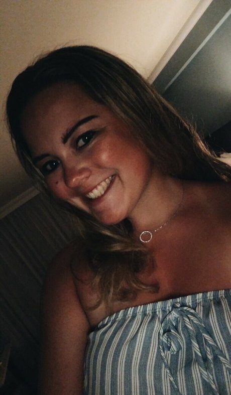 Olivia H onlyfans lesk