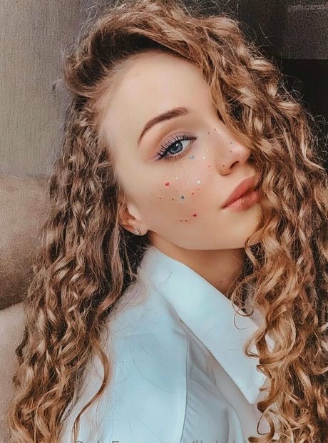 lightbluenebula onlyfans explicit content