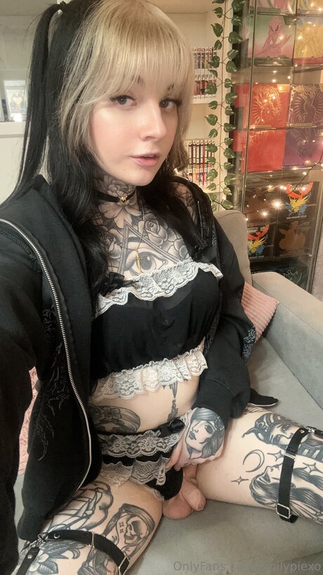 emilypiexo only fans sex